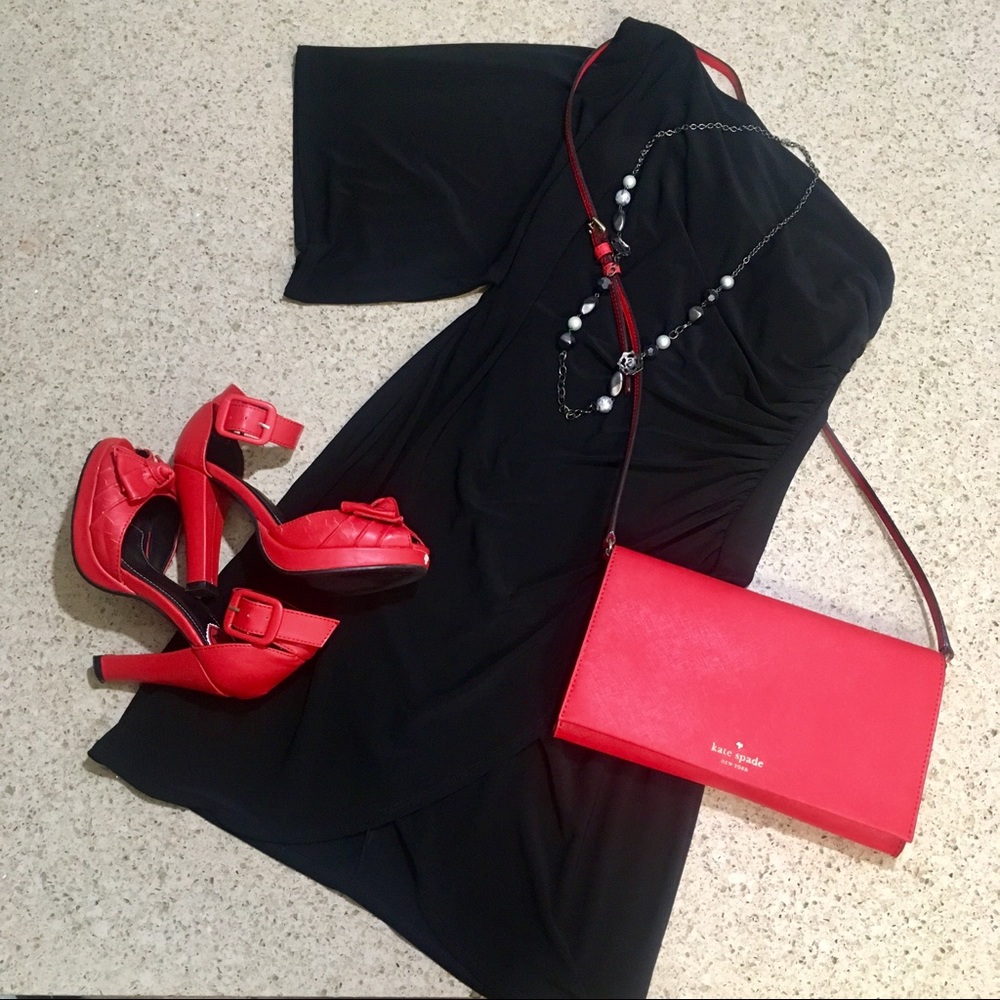 Glam one-shoulder retro dress by Bisou Bisou!